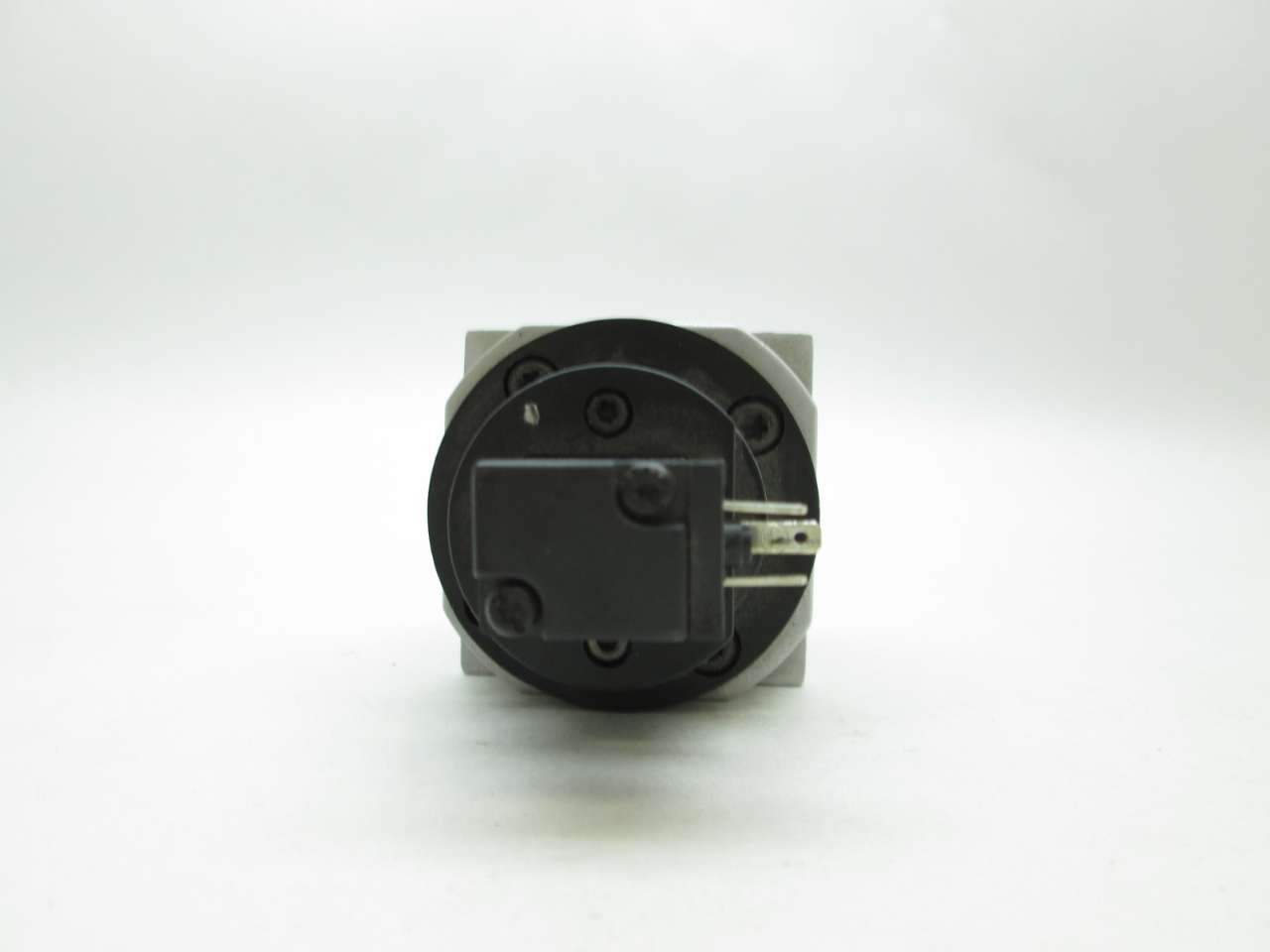 Amazon.co.jp: FESTO 172959 HEE-D-MIDI-24 ON-OFF/SOFT-START